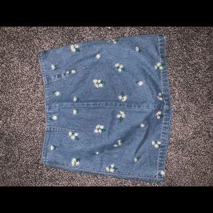 H&M cute jean skirt